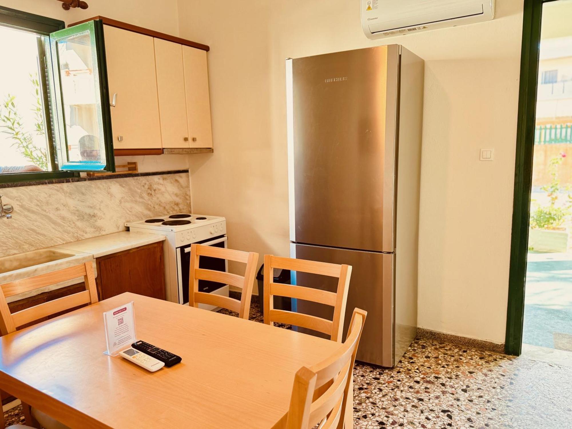 Domenica Apartments Rethymno Rum bild
