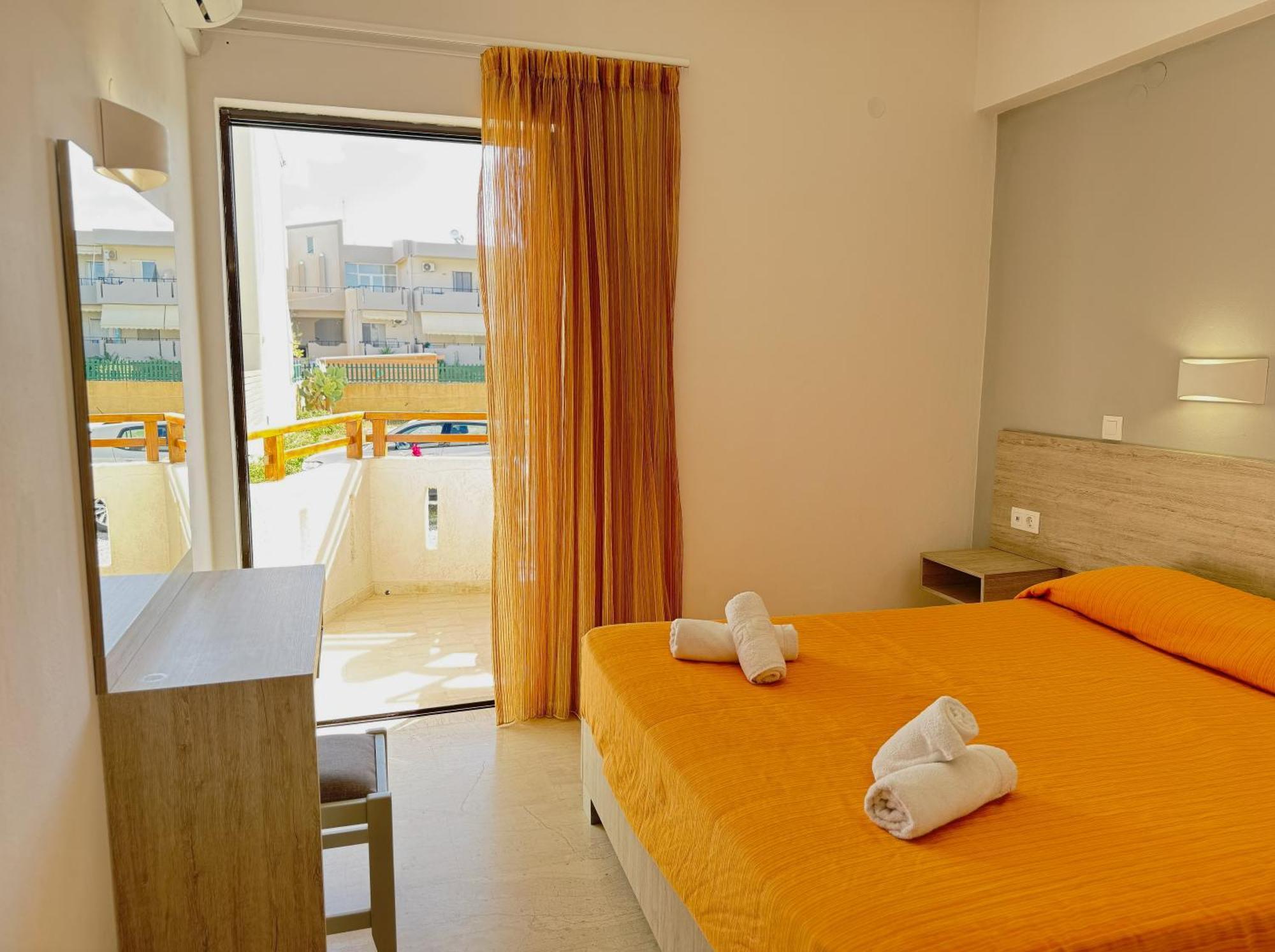 Domenica Apartments Rethymno Rum bild