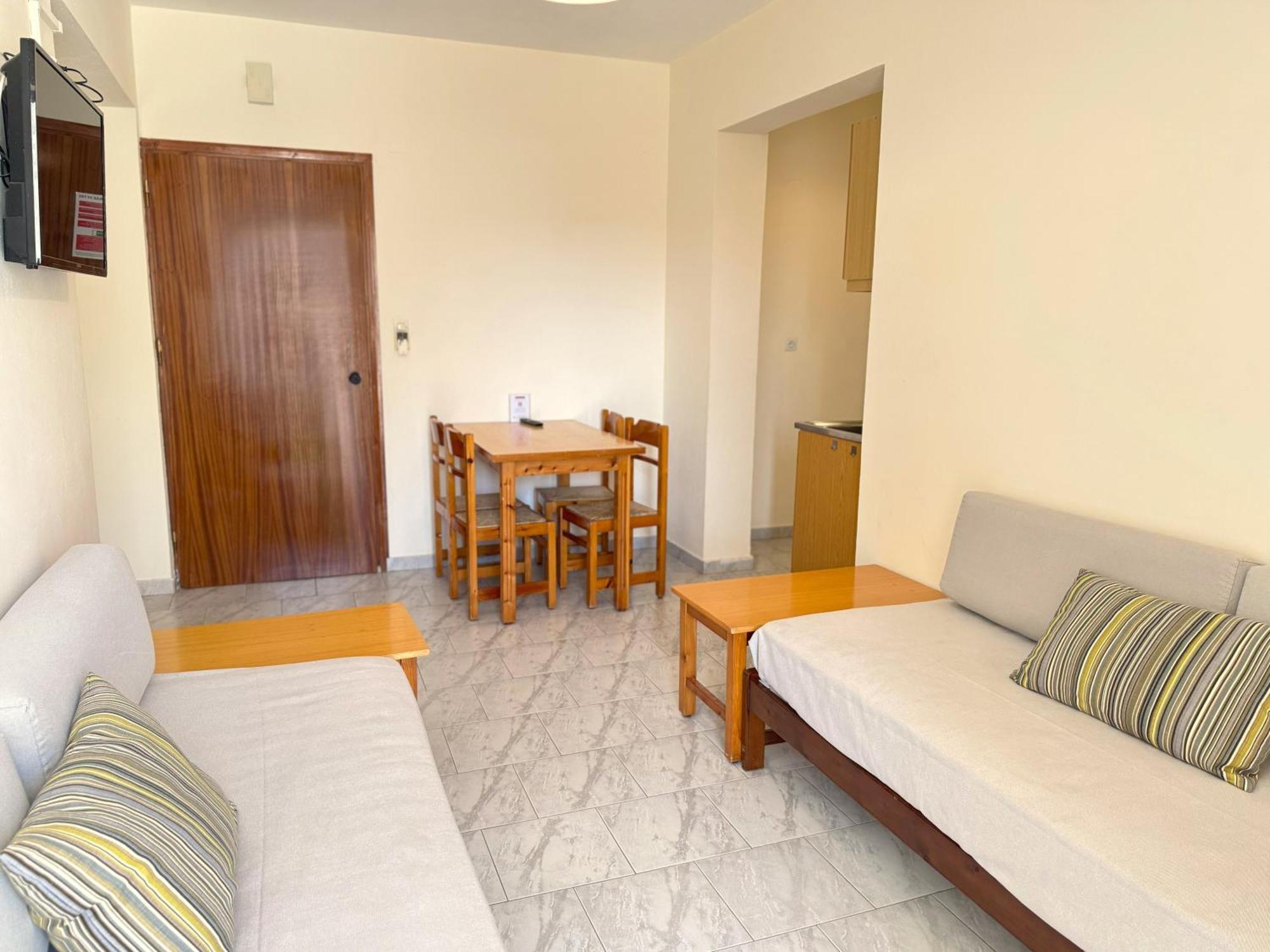 Domenica Apartments Rethymno Rum bild
