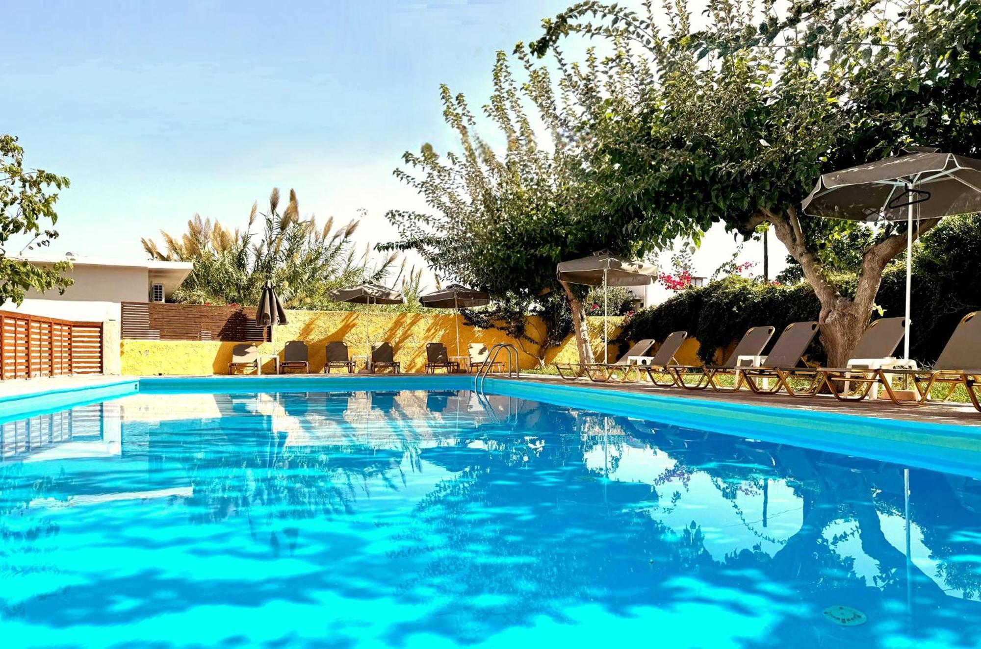 Domenica Apartments Rethymno Exteriör bild